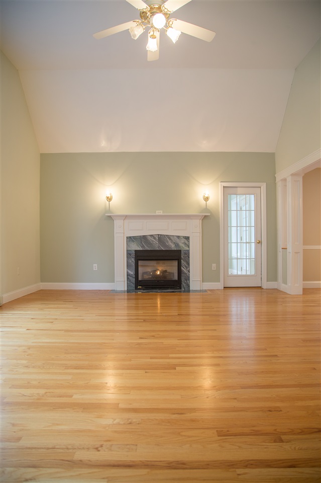 387 Haverhill Road Chester, NH 03036 - Photo 2 of 30