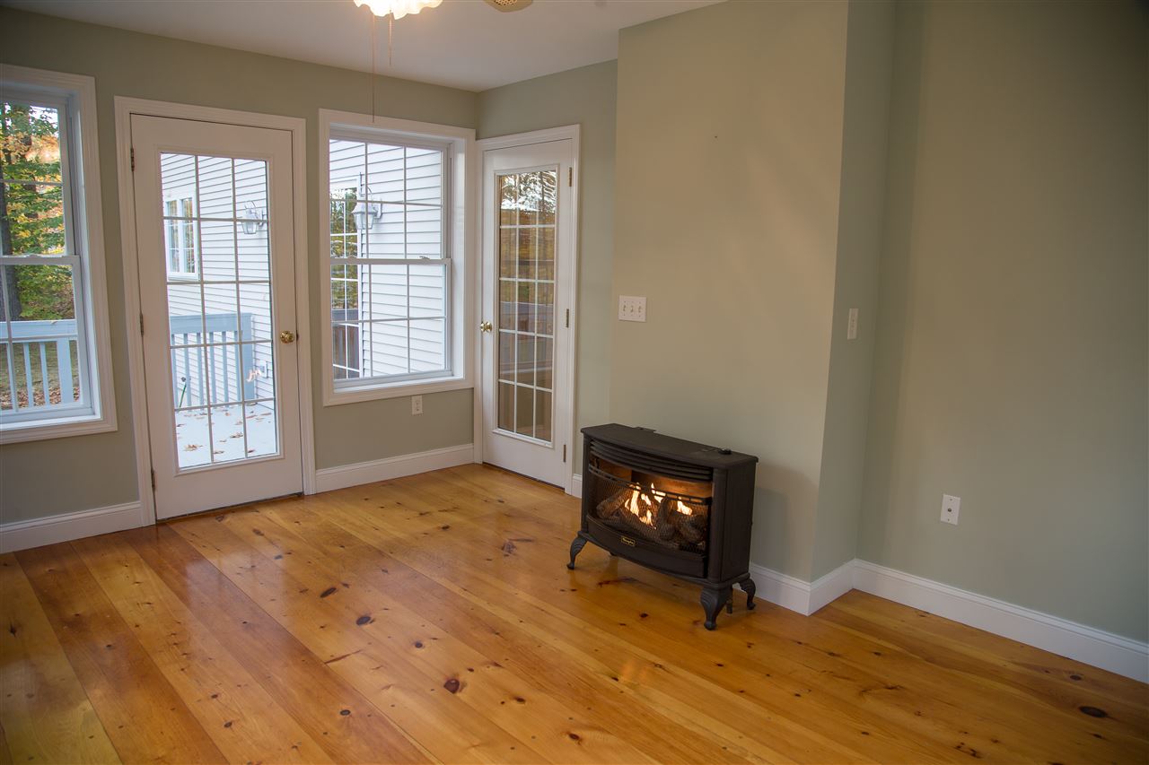 387 Haverhill Road Chester, NH 03036 - Photo 14 of 30