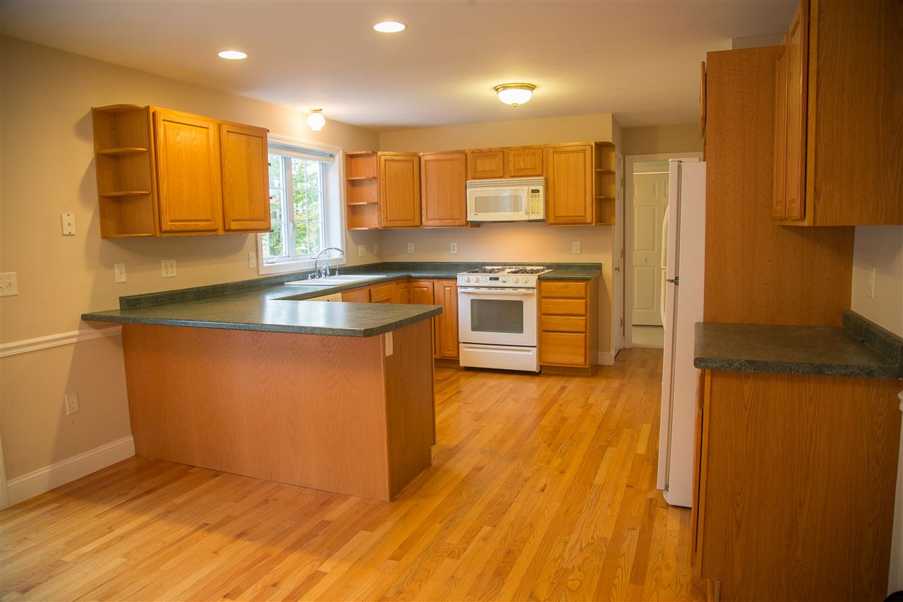 387 Haverhill Road Chester, NH 03036 - Photo 8 of 30
