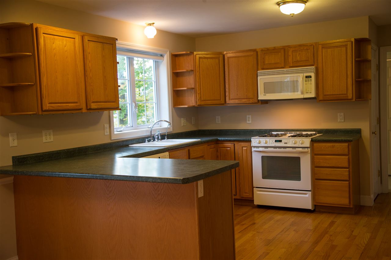 387 Haverhill Road Chester, NH 03036 - Photo 10 of 30