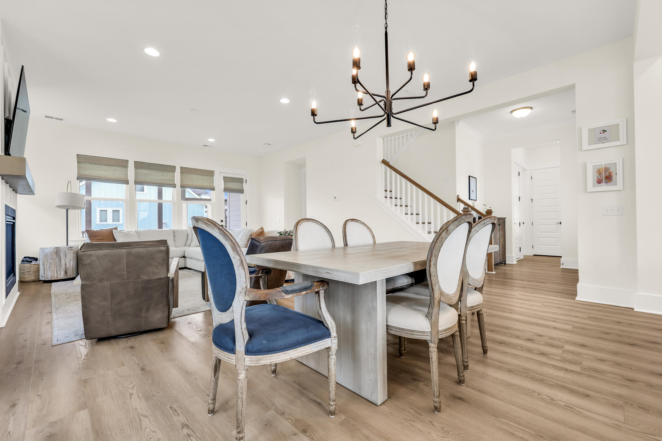 1439 Stratton Place Mount Pleasant, SC 29466 - Photo 14 of 52 Dining Area