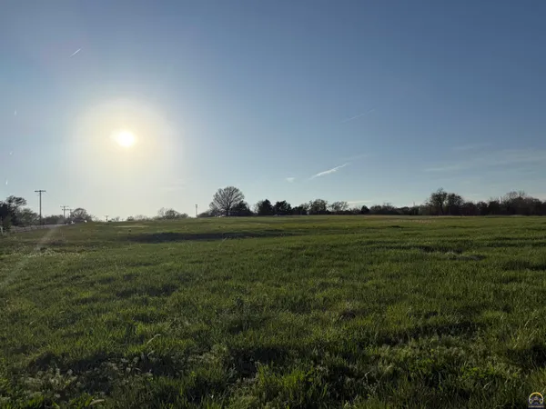 $72,000 | 6218 Northwest Topeka Boulevard, Unit PARCEL 1, Topeka, KS 66617