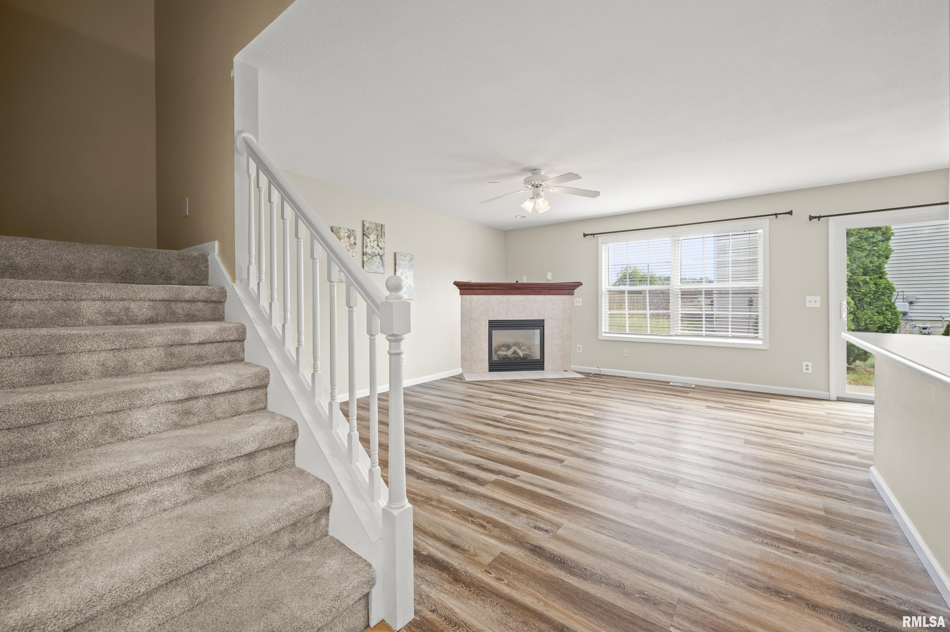 1642 West Geneva Road Peoria, IL 61615 - Photo 8 of 36 Gallery Image 8