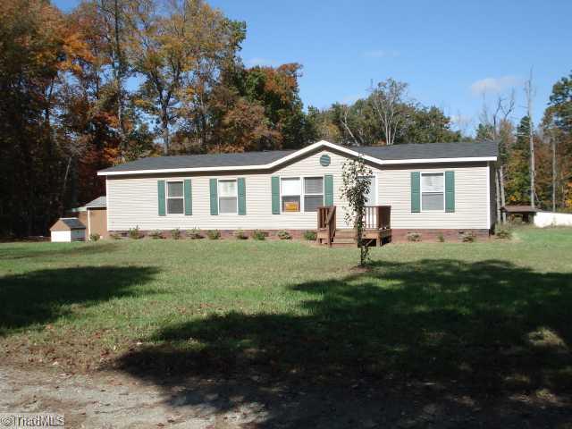 399 Lee Parks Road Lexington, NC 27292 - Photo 1 of 8 Exterior Front.
