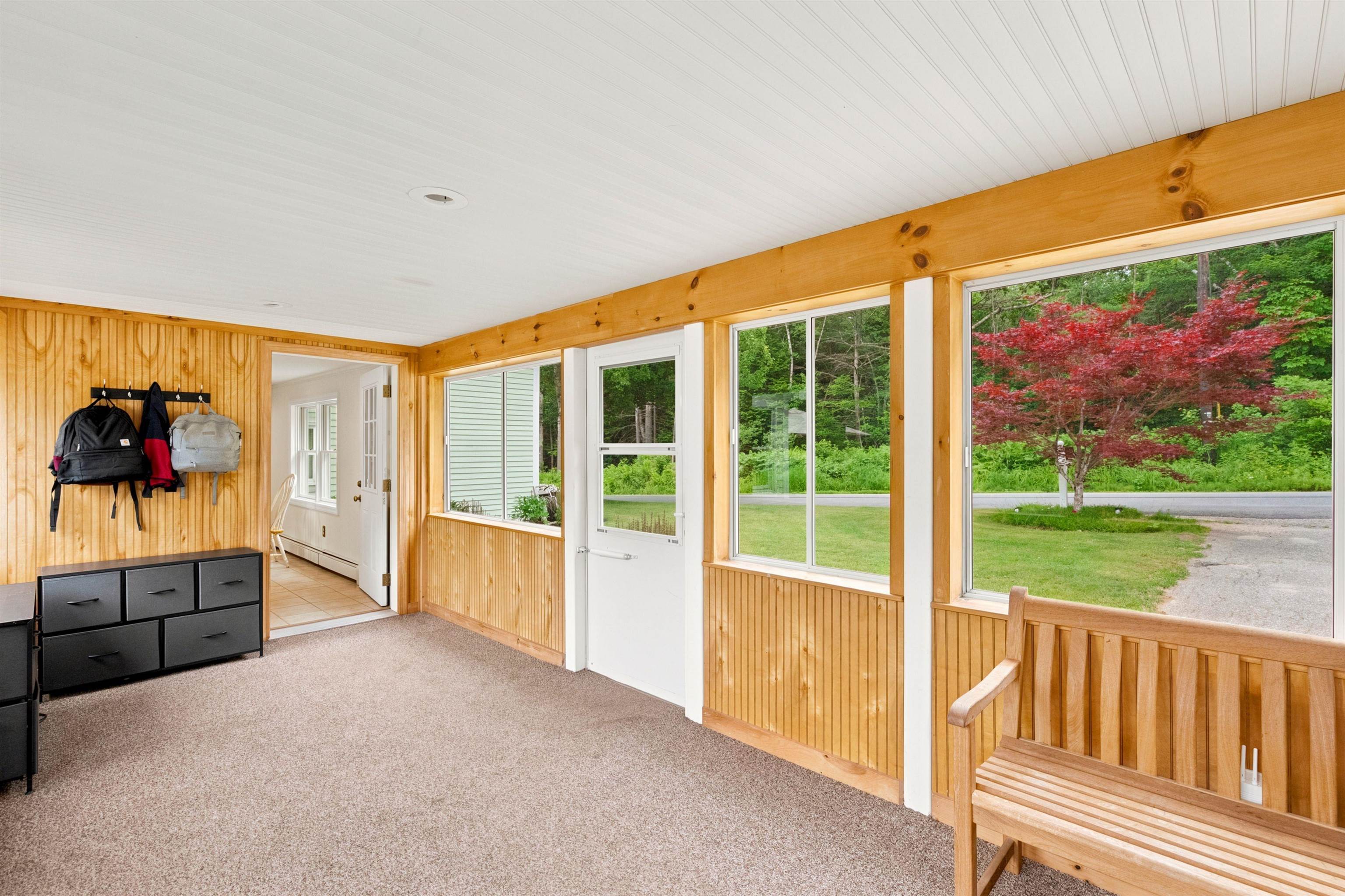 148 East Holderness Road Holderness, NH 03245 - Photo 12 of 40