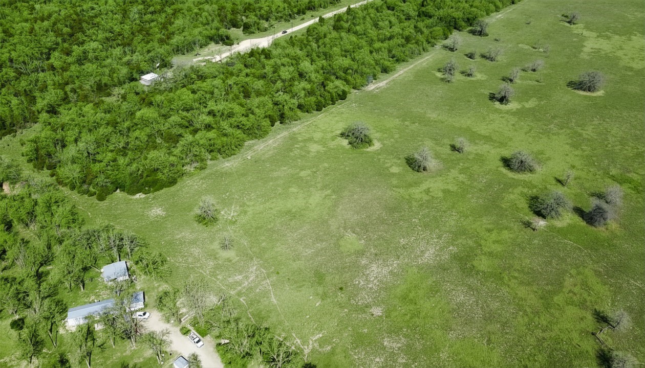 Lot 25 Oakview Lane Thrall, TX 76578 - Photo 4 of 11 a view of a garden