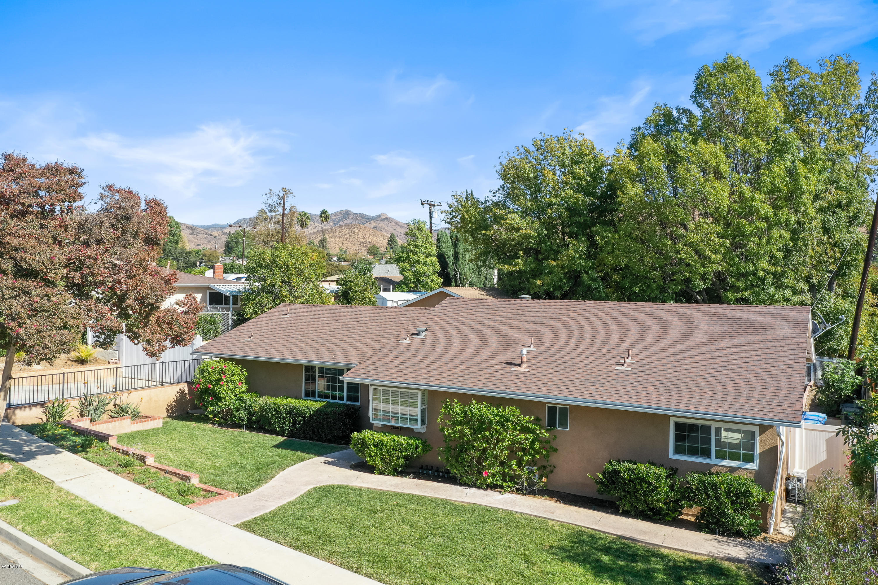 3230 Travis Avenue Simi Valley, CA 93063 - Photo 3 of 41 DJI_0408