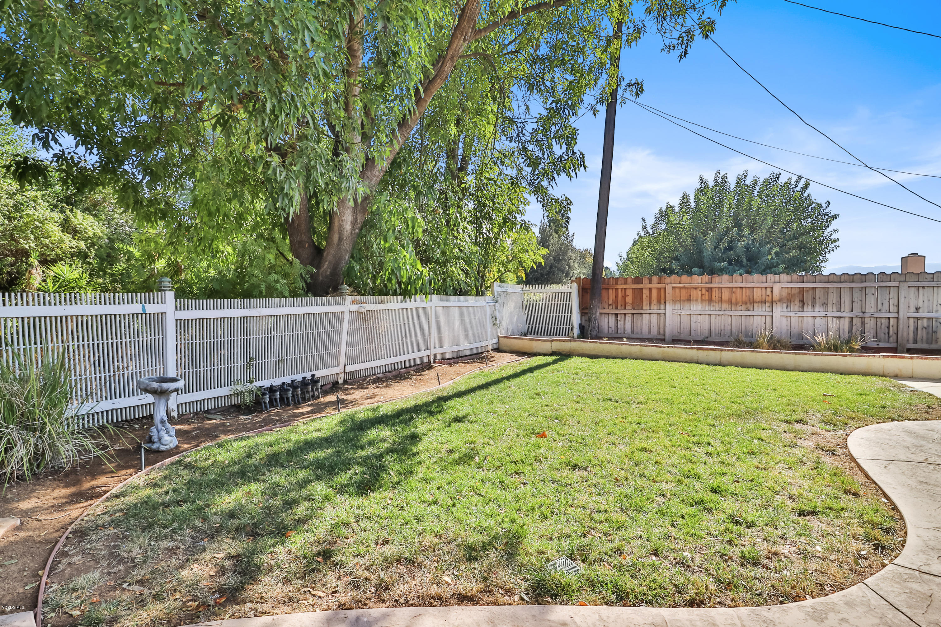 3230 Travis Avenue Simi Valley, CA 93063 - Photo 28 of 41 IMG_1043