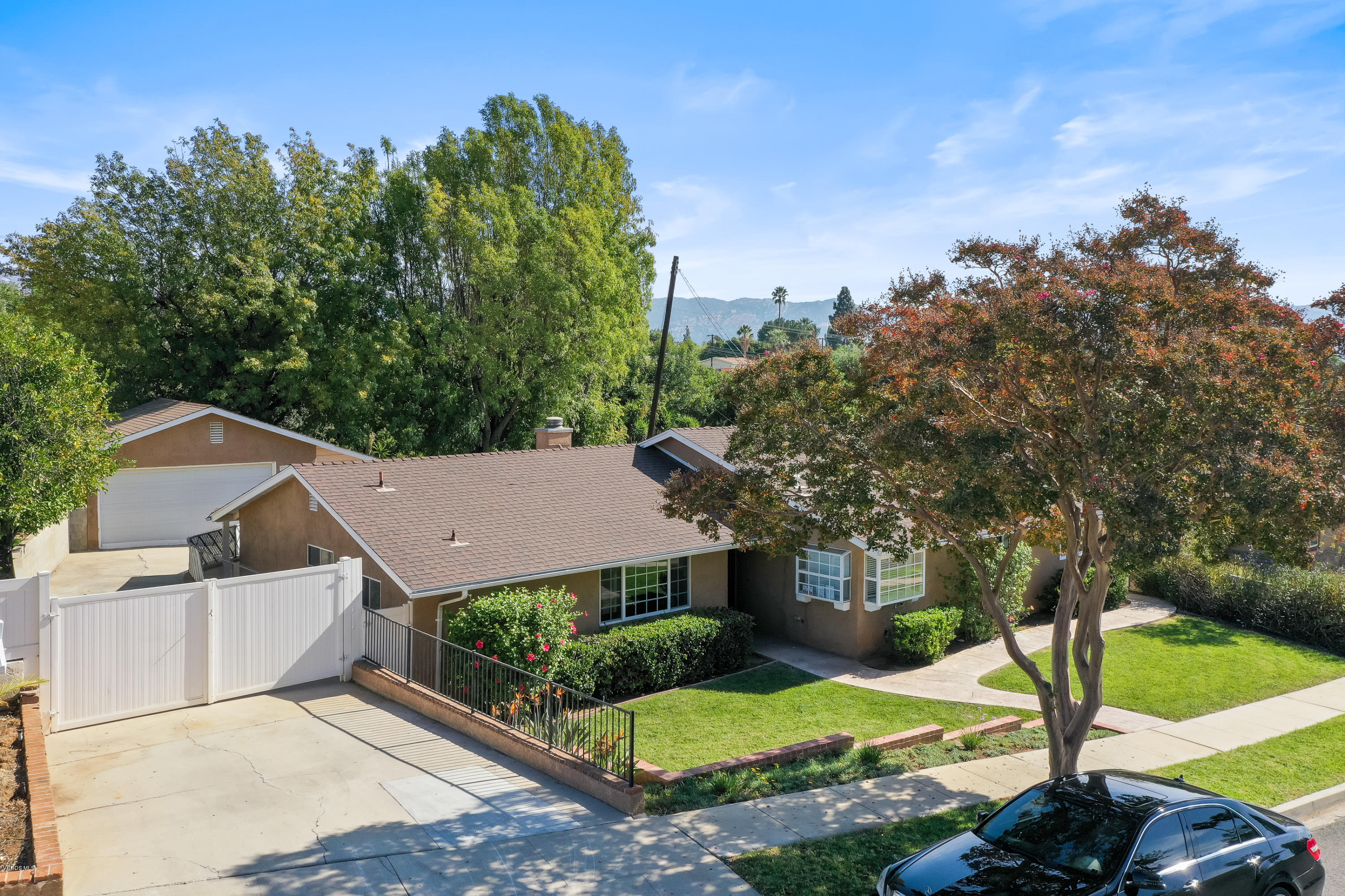 3230 Travis Avenue Simi Valley, CA 93063 - Photo 4 of 41 DJI_0405