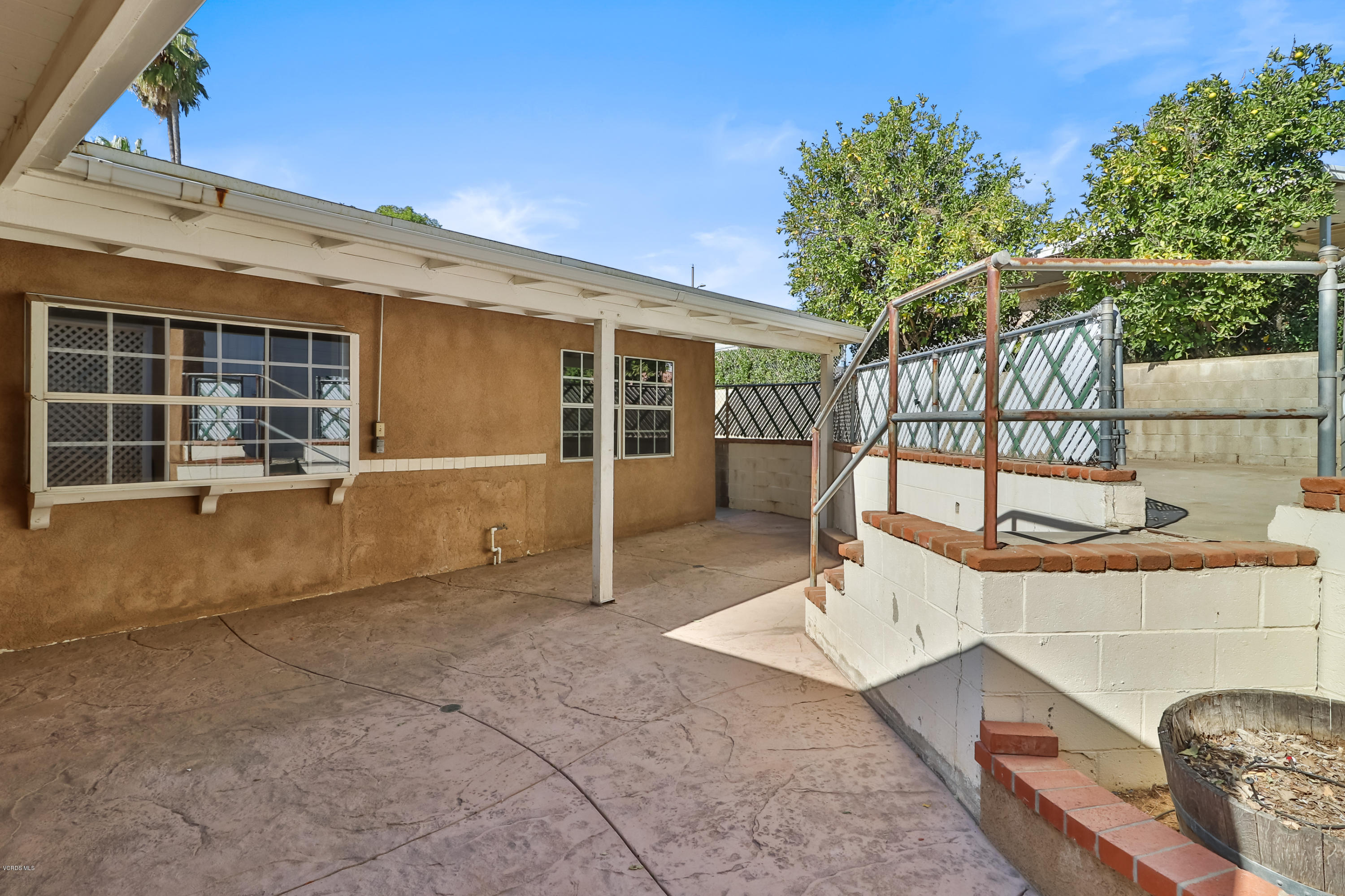 3230 Travis Avenue Simi Valley, CA 93063 - Photo 36 of 41 IMG_1049