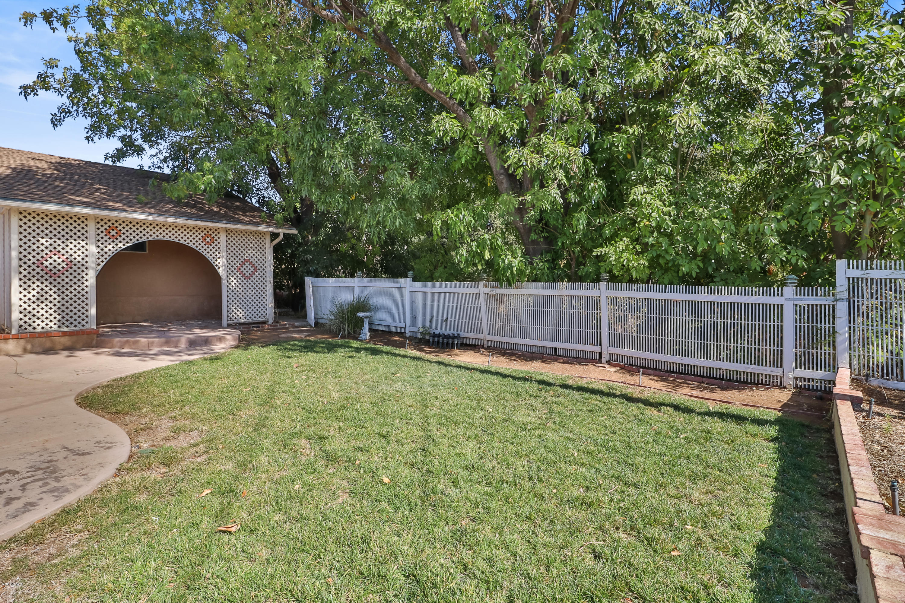 3230 Travis Avenue Simi Valley, CA 93063 - Photo 39 of 41 IMG_1046