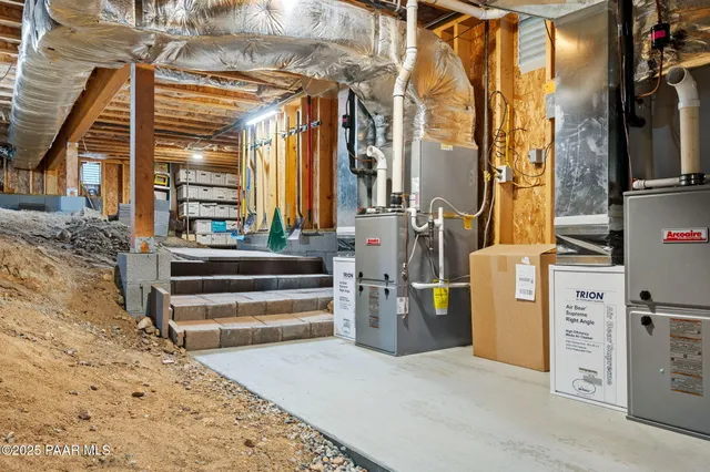 a view of a yard from a balcony