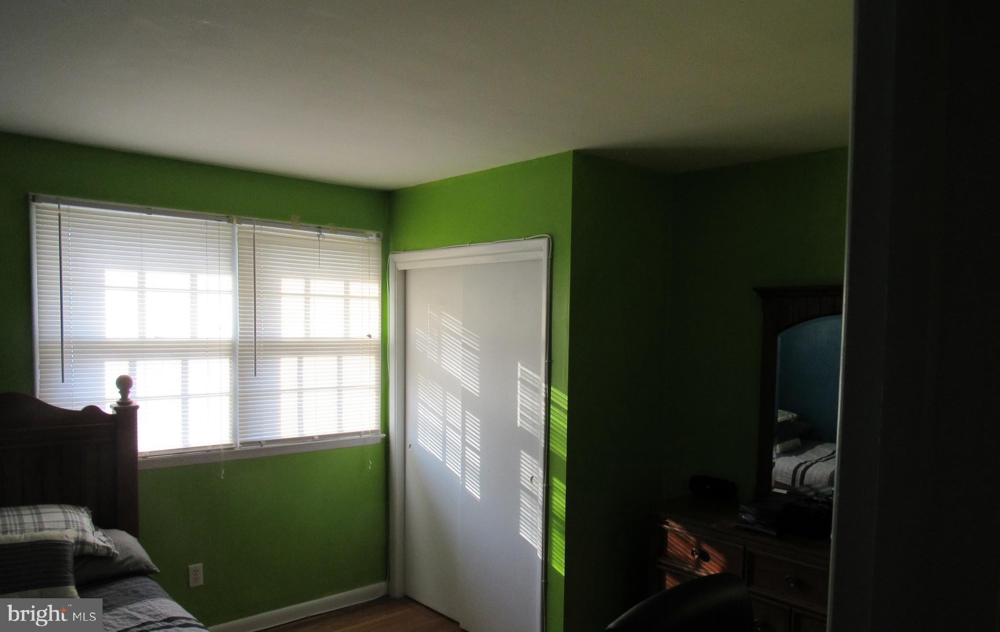 9973 Hardy Road Philadelphia, PA 19115 - Photo 19 of 21 Gallery Image 19