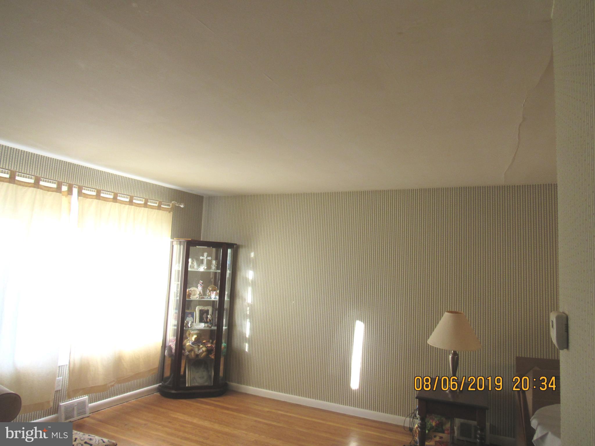9973 Hardy Road Philadelphia, PA 19115 - Photo 5 of 21 Gallery Image 5