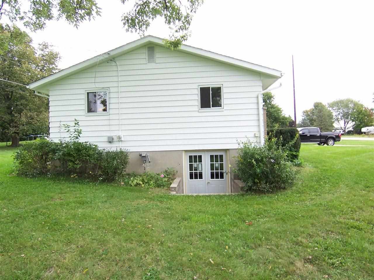 9226 Potter Road Flushing, MI 48433 - Photo 27 of 28 21510917-27.JPG