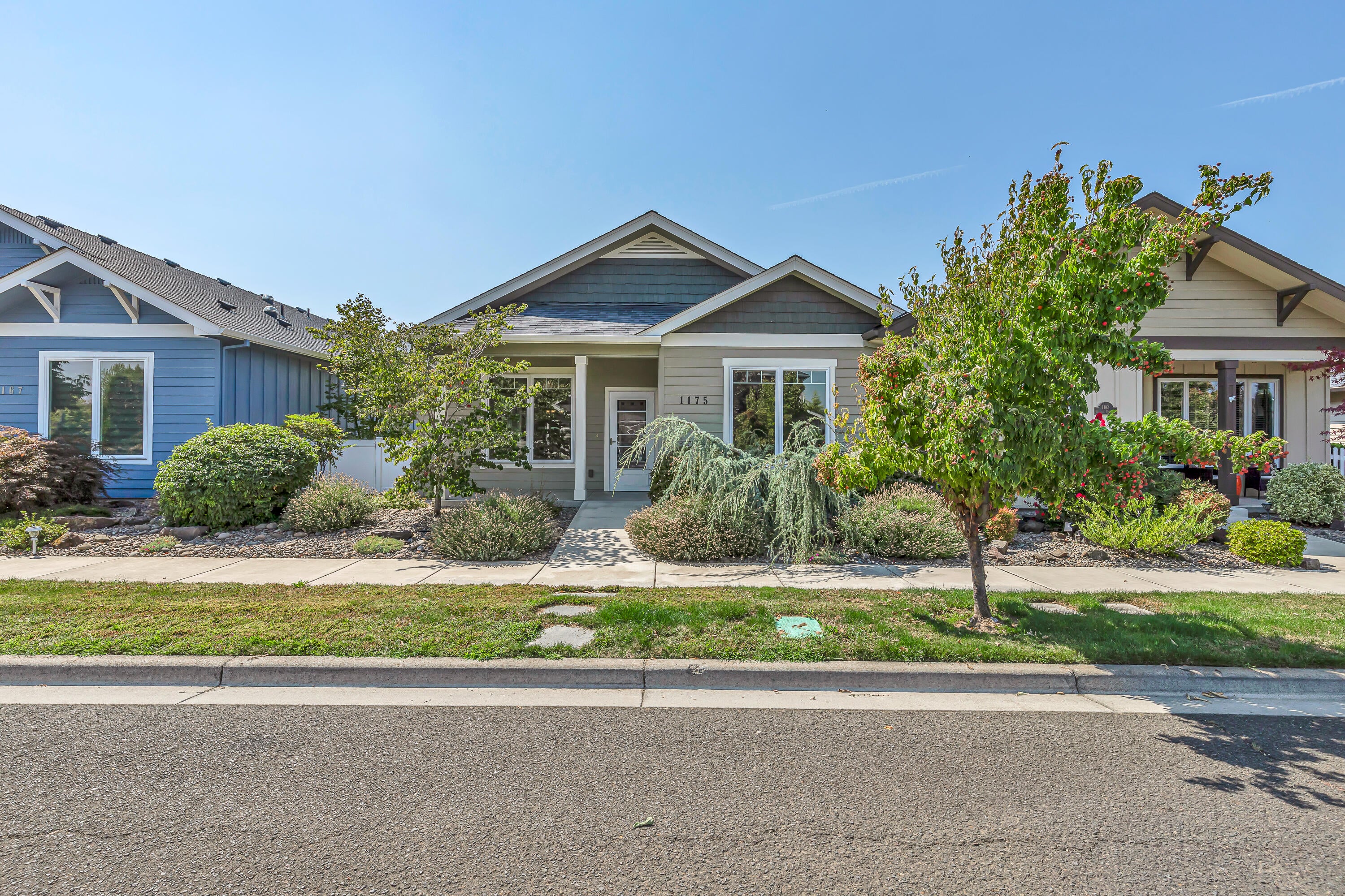 1175 Boulder Ridge Street Central Point, OR 97502 - Photo 29 of 30 29