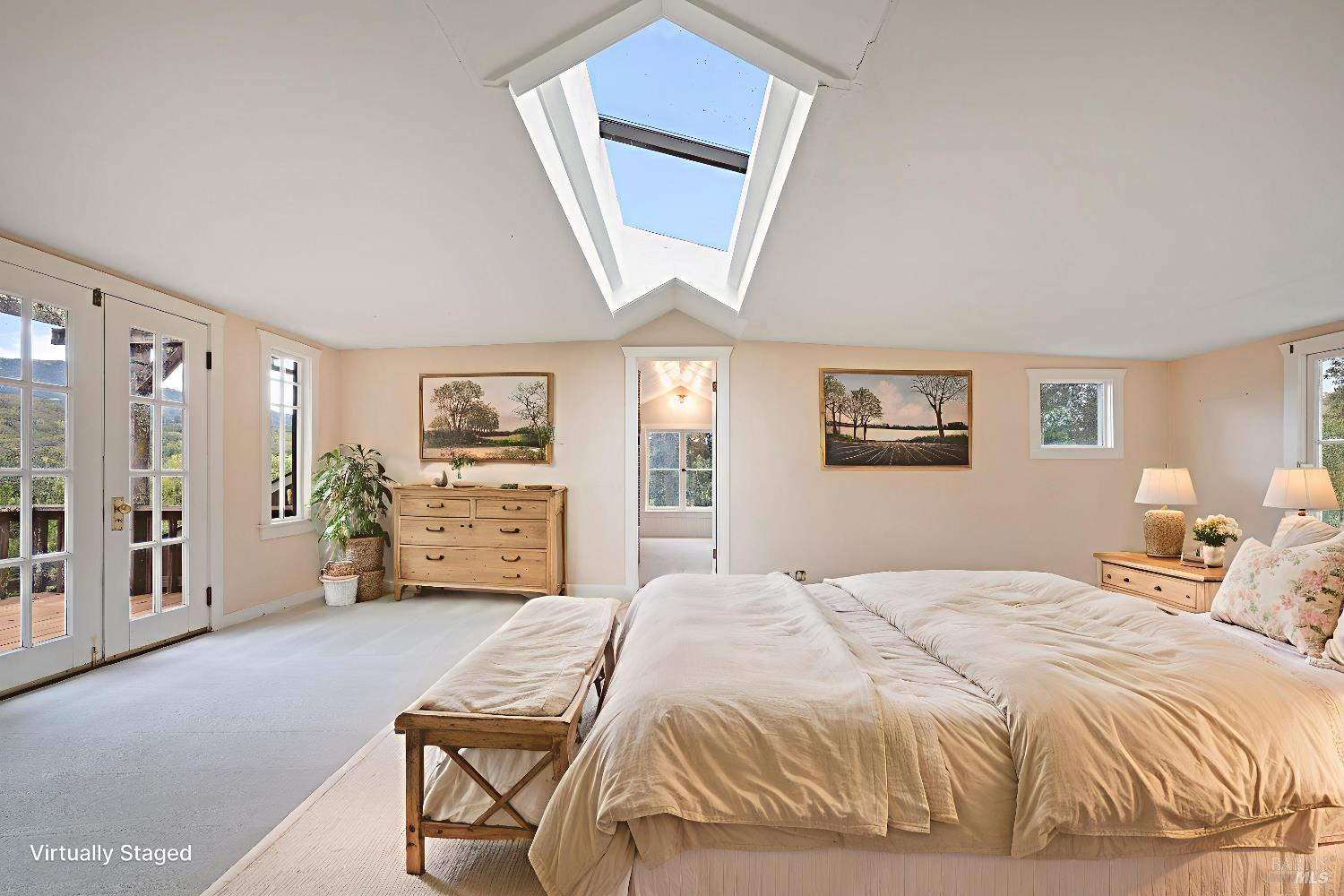 2550 Warm Springs Road Glen Ellen, CA 95442 - Photo 15 of 63 **Photo has been virtually staged**