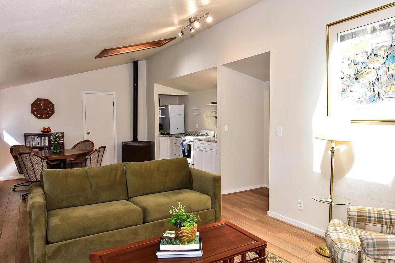 2550 Warm Springs Road Glen Ellen, CA 95442 - Photo 59 of 63 2nd Unit - photo taken when unit was listed for rent.