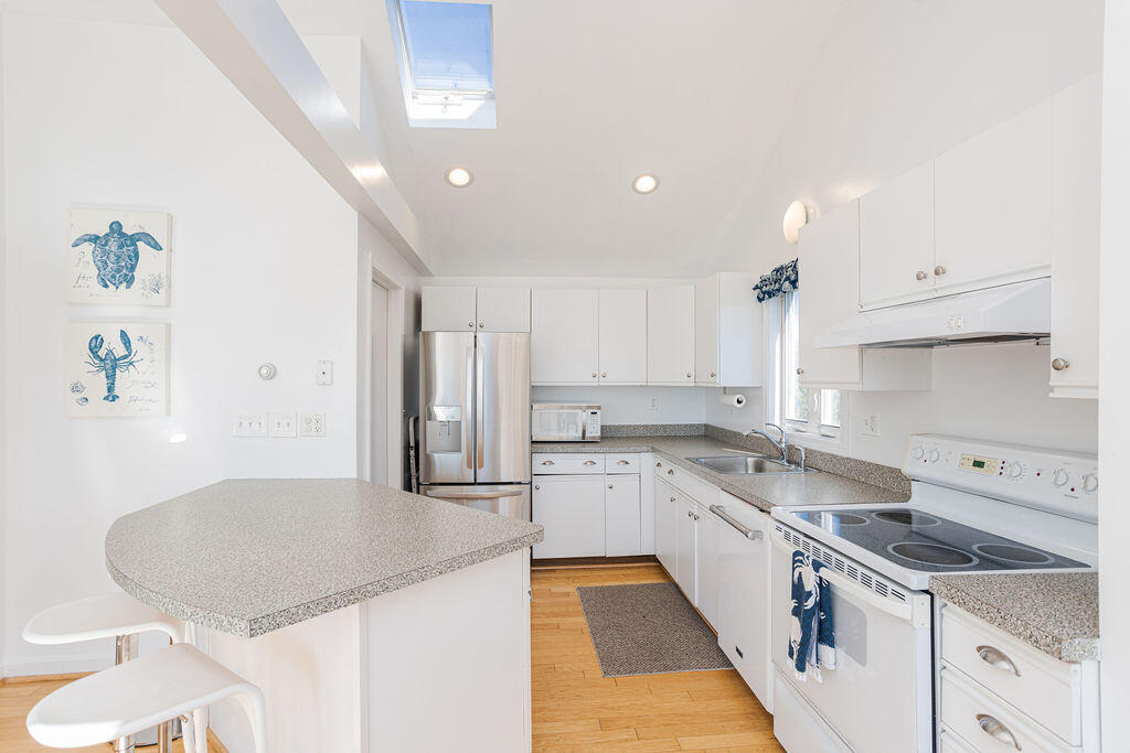 40 Nubble Rd, York
