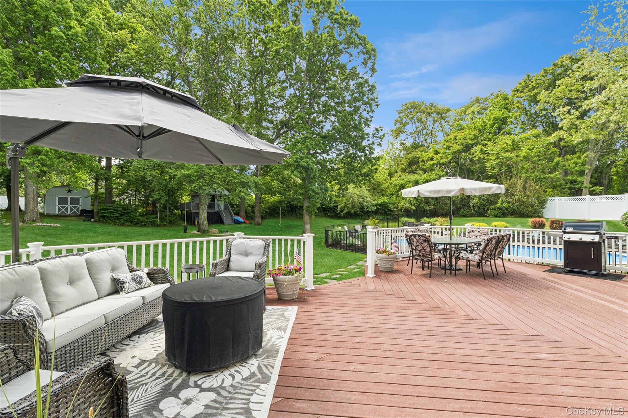 42 Adelia Path Riverhead, NY 11901 - Photo 22 of 30 Plenty of seating arrangements
