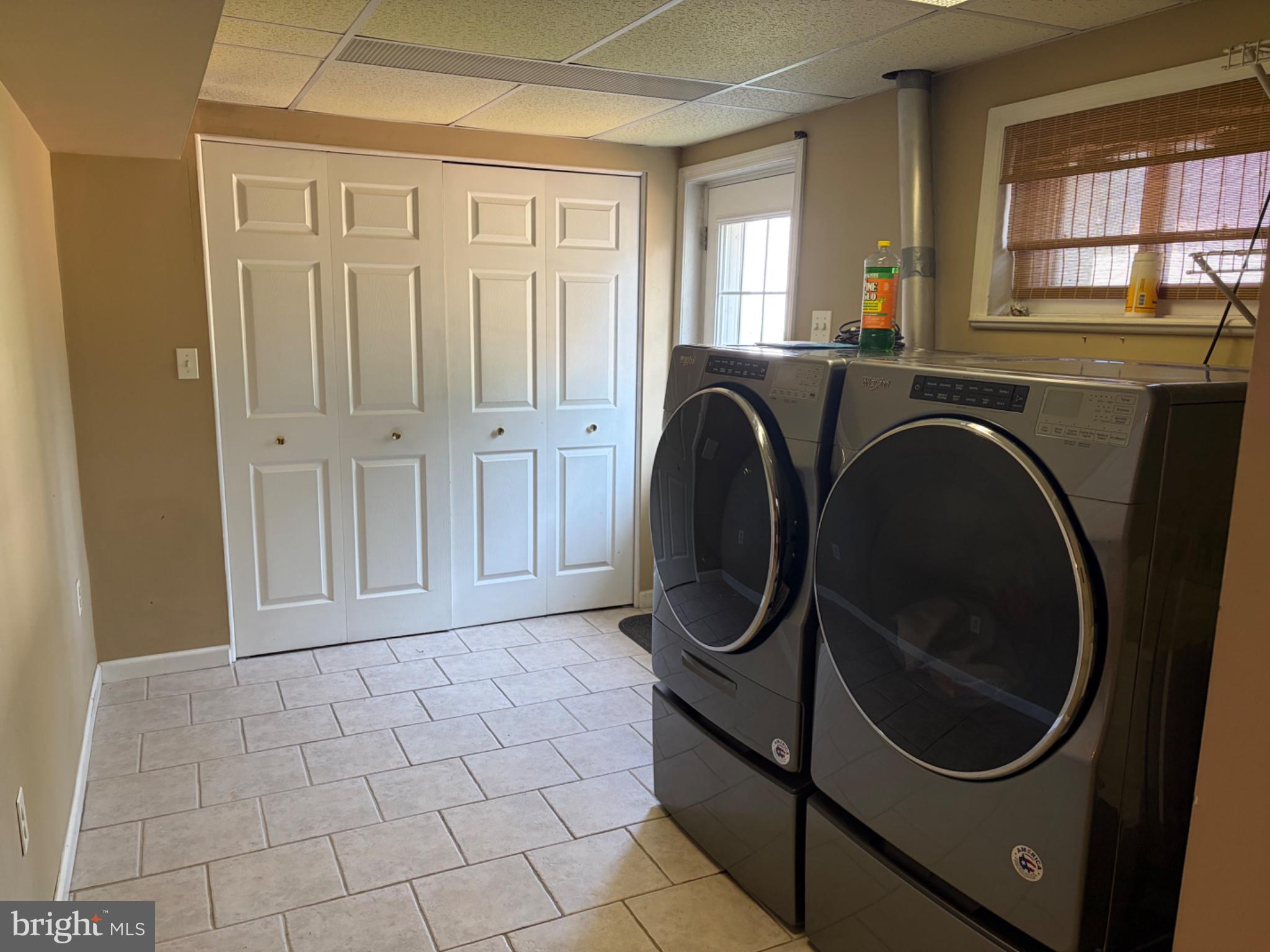 803 Rennard Circle Philadelphia, PA 19116 - Photo 19 of 42 Modern laundry space with ample storage.