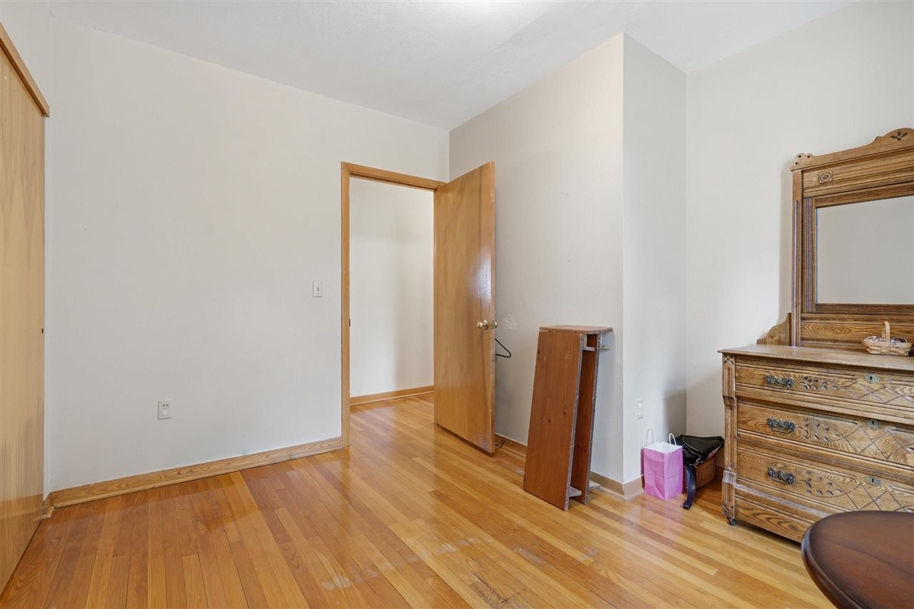 120 Knisel Street Riverside, IA 52327 - Photo 12 of 34 Gallery Image 12