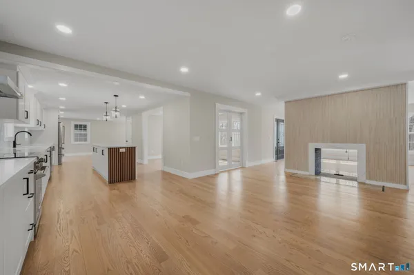 $1,395,000 | 45 Clark Road, Lyme, CT 06371