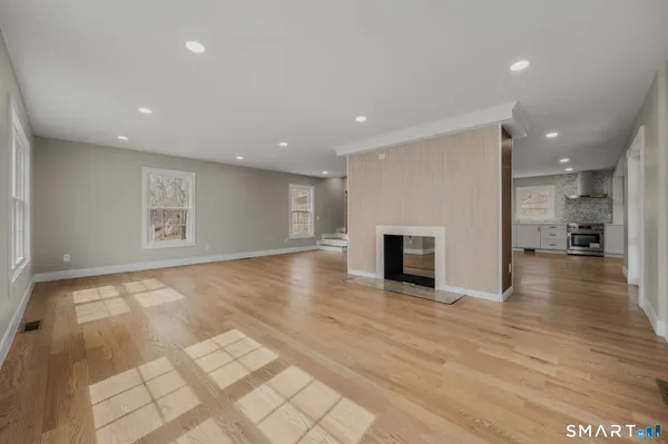 $1,395,000 | 45 Clark Road, Lyme, CT 06371