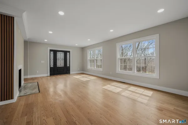 $1,395,000 | 45 Clark Road, Lyme, CT 06371