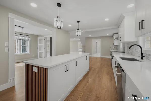 $1,395,000 | 45 Clark Road, Lyme, CT 06371