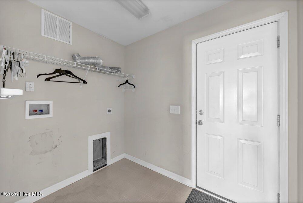 2029 Jackson Street Wilmington, NC 28401 - Photo 12 of 29 010_img_1958_469