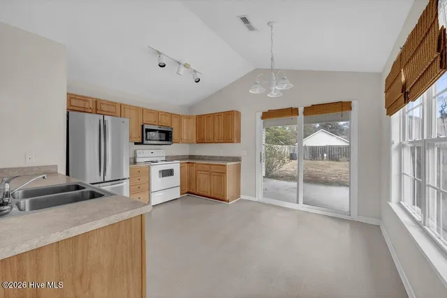 $2,150 | 2029 Jackson Street, Wilmington, NC 28401