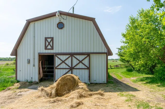 $479,000 | 41936 County 75, Bertha, MN 56437