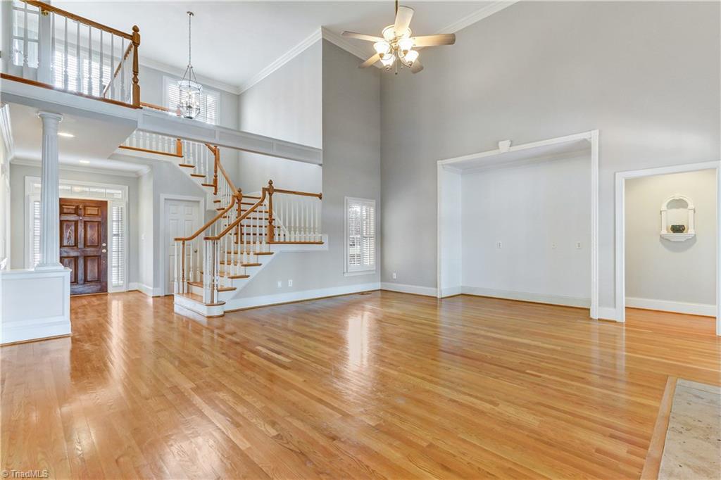 5803 Scarlett Court Oak Ridge, NC 27310 - Photo 22 of 30 Living Room