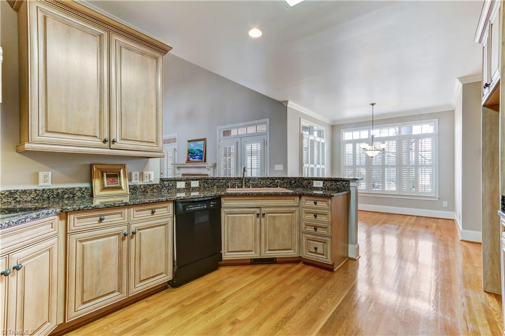 5803 Scarlett Court Oak Ridge, NC 27310 - Photo 7 of 30 Kitchen