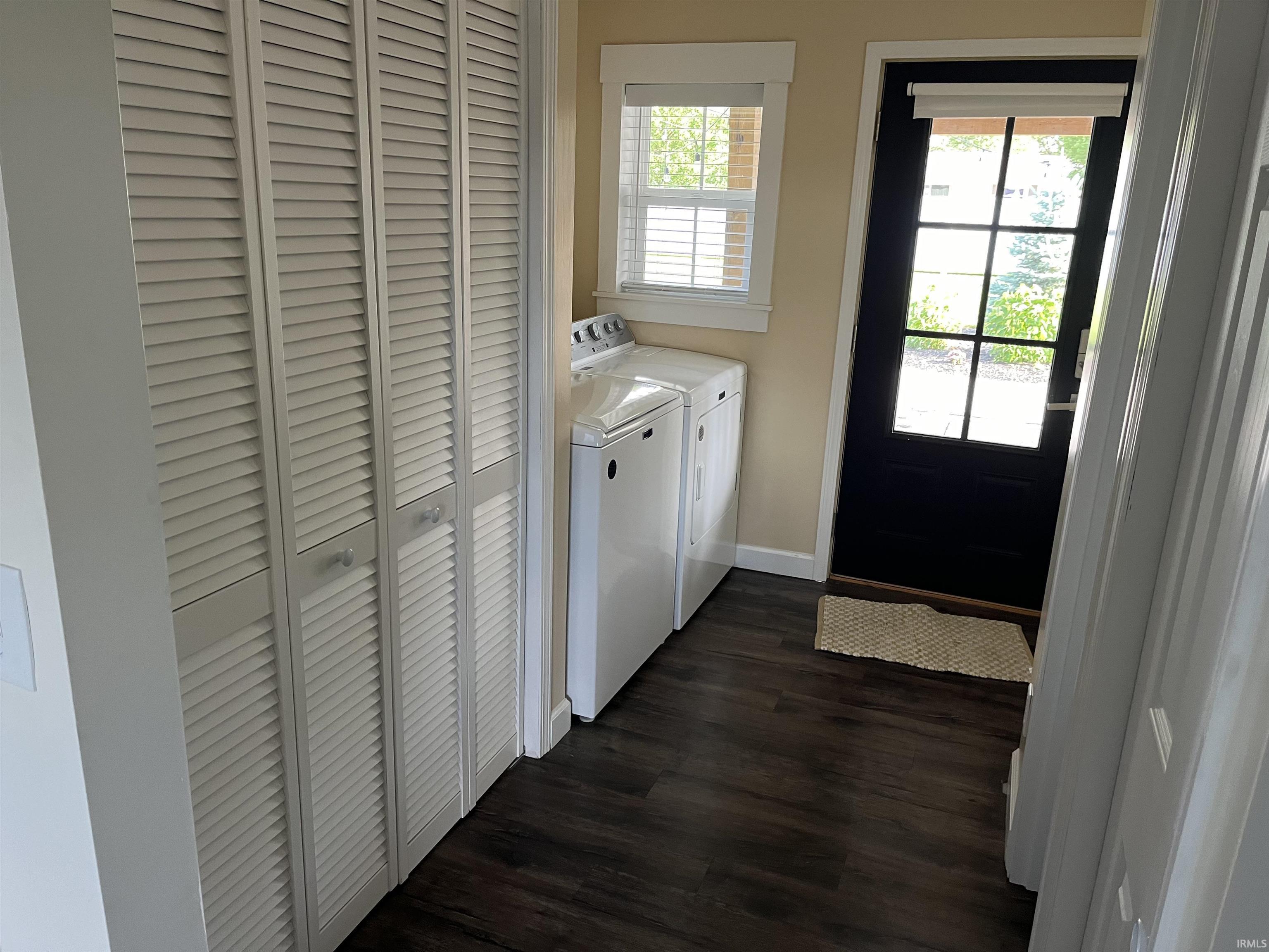 237 West Washington Street Monroe, IN 46772 - Photo 5 of 19 Gallery Image 5