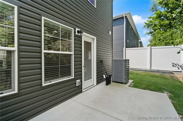 $224,900 | 1010 Sweet Amy Way, Sellersburg, IN 47172