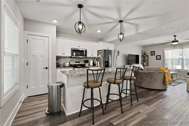 $229,900 | 1010 Sweet Amy Way, Sellersburg, IN 47172