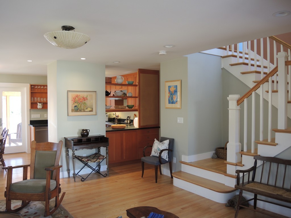 38 Fuller Road Needham, MA 02492 - Photo 8 of 24 Gallery Image 8