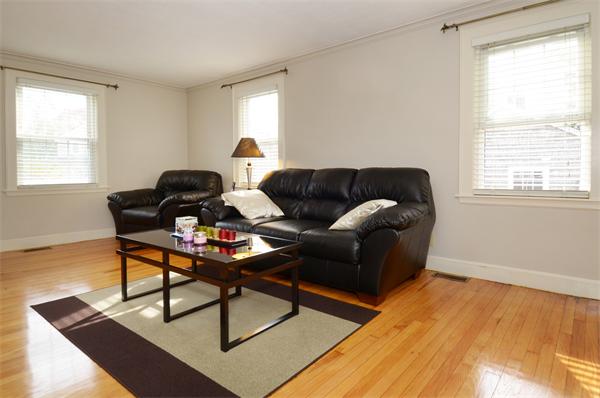 35 George Road Quincy, MA 02170 - Photo 3 of 16 Gallery Image 3