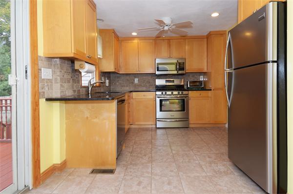 35 George Road Quincy, MA 02170 - Photo 4 of 16 Gallery Image 4