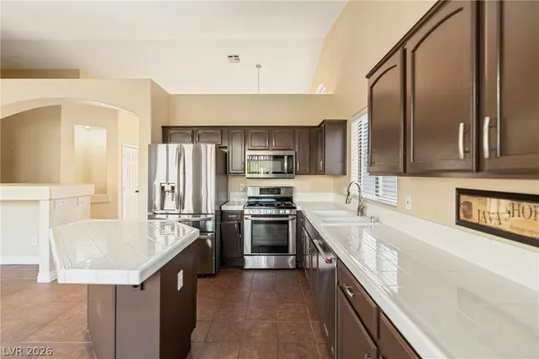 $2,200 | 7555 Trickling Wash Drive, Las Vegas, NV 89131