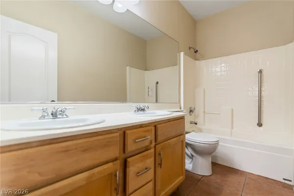 $2,200 | 7555 Trickling Wash Drive, Las Vegas, NV 89131