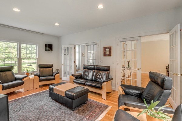 6 Catherine's Farm Road Wayland, MA 01778 - Photo 9 of 30