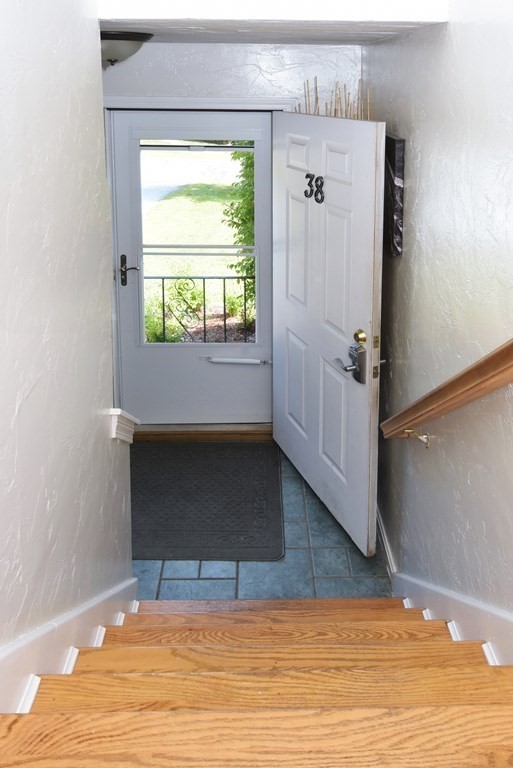 38 Plantation Road, Unit 38 Oxford, MA 01540 - Photo 2 of 27 Gallery Image 2