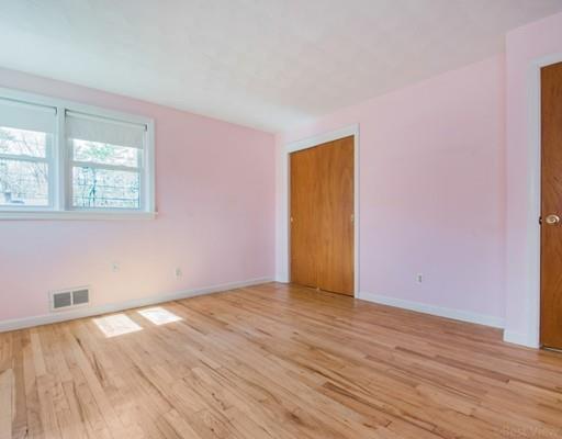 97 Page Road Bedford, MA 01730 - Photo 18 of 27 Gallery Image 18