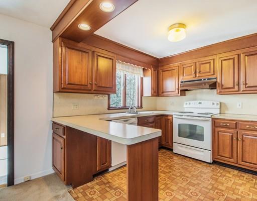 97 Page Road Bedford, MA 01730 - Photo 8 of 27 Gallery Image 8