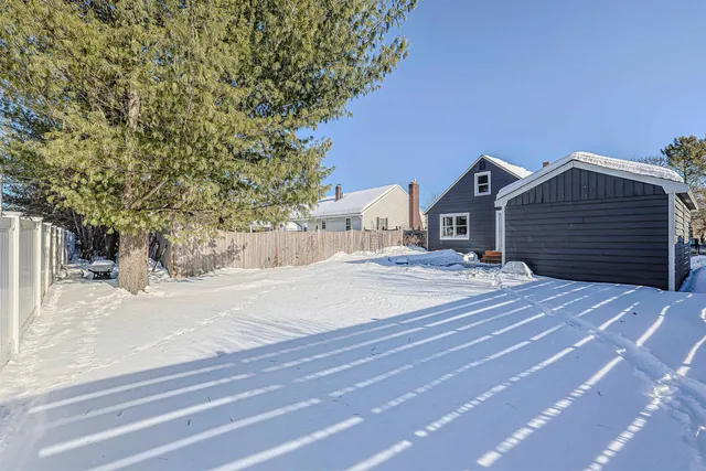 $479,900 | 7 Mt Vernon Street, Nashua, NH 03064