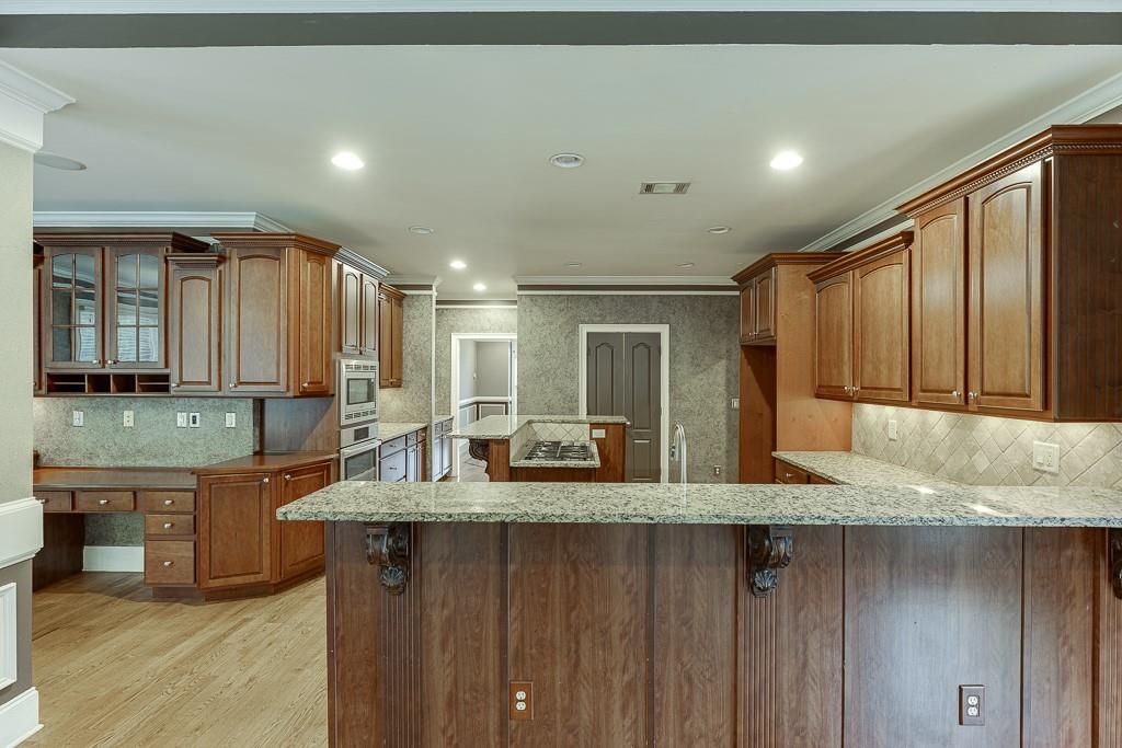 940 Chateau Forest Road Hoschton, GA 30548 - Photo 21 of 87