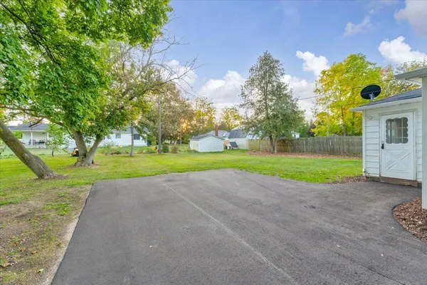 $128,000 | 3472 Vincent Street, Deckerville, MI 48427